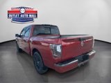 Used 2018 Nissan Titan SL image 5