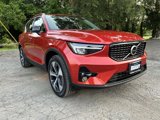 Certified 2023 Volvo XC40 B5 Plus w/ Climate Package image 2