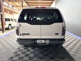 Used 2005 Ford Excursion XLT image 4