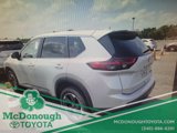 Used 2024 Nissan Rogue SV image 3