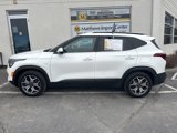 Certified 2021 Kia Seltos EX image 2
