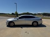 Used 2017 Chevrolet Malibu LT w/ Leather Package image 4