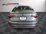 Used 2020 Volkswagen Jetta SE image 4