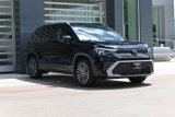 Used 2025 Volkswagen Taos SE image 2