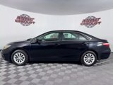 Used 2015 Toyota Camry LE image 4