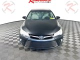 Used 2015 Toyota Camry LE image 2