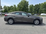 Used 2016 MAZDA MAZDA3 i Grand Touring image 4
