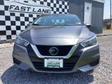 Used 2021 Nissan Versa SV image 2