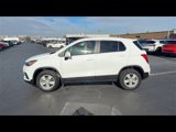 Certified 2022 Chevrolet Trax LS w/ Tint and Cruise Package image 5
