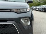Used 2022 Kia Soul LX image 3