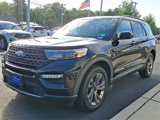 Certified 2022 Ford Explorer XLT w/ Equipment Group 202A image 4