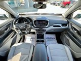 Used 2024 GMC Terrain SLT image 2