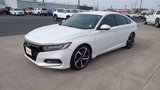 Used 2019 Honda Accord Sport image 5