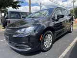 Certified 2020 Chrysler Voyager L image 3