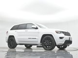 Used 2021 Jeep Grand Cherokee Laredo X image 4