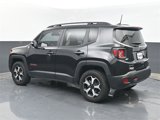 Used 2022 Jeep Renegade Trailhawk image 3