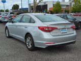 Used 2015 Hyundai Sonata SE w/ Option Group 09 image 5