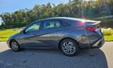 Used 2024 Hyundai Elantra SEL image 3