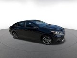 Used 2024 Kia Forte LXS image 2
