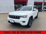 Used 2019 Jeep Grand Cherokee Laredo w/ Security & Convenience Group image 2