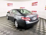 Used 2010 Toyota Camry LE image 2