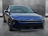 Used 2025 Kia K4 EX image 3