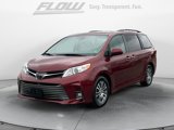 Used 2018 Toyota Sienna XLE image 3