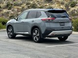Used 2022 Nissan Rogue Platinum image 3