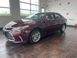 Used 2018 Toyota Avalon Limited image 3