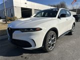 New 2025 Alfa Romeo Tonale w/ Premium Package image 4