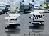 Used 2019 Jeep Cherokee Latitude w/ Cold Weather Group image 2