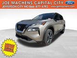 Used 2021 Nissan Rogue SL image 2