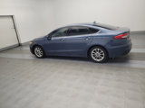 Used 2019 Ford Fusion SE image 3