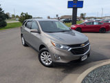 Used 2018 Chevrolet Equinox LT image 2