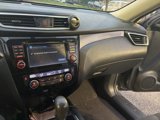 Used 2015 Nissan Rogue SV image 3