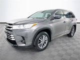 Used 2018 Toyota Highlander XLE image 3