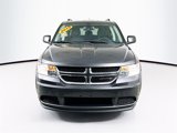 Used 2019 Dodge Journey SE image 2