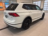Used 2020 Volkswagen Tiguan SE R-Line image 4