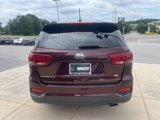 Used 2019 Kia Sorento LX image 4