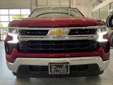 Used 2022 Chevrolet Silverado 1500 LT w/ Convenience Package II image 2
