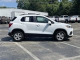 Certified 2022 Chevrolet Trax LT w/ LT Convenience Package image 2