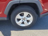 Used 2021 Toyota RAV4 XLE w/ Convenience Package image 5