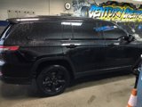 Used 2023 Jeep Grand Cherokee L Laredo image 4