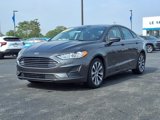 Used 2020 Ford Fusion SE image 3