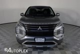 Used 2024 Mitsubishi Outlander SE image 2
