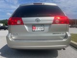 Used 2009 Toyota Sienna LE image 4