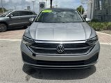 Certified 2022 Volkswagen Jetta SE image 3