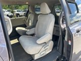 Used 2016 Toyota Sienna LE image 5