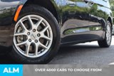 Used 2023 Chrysler Pacifica Touring-L image 3