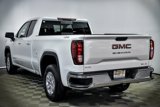 New 2025 GMC Sierra 1500 SLE w/ Preferred Package image 4